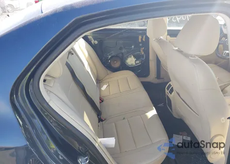 2010 Volkswagen Jetta Tdi z USA, uszkodzony, nr VIN 3VWRL7AJXAM027667